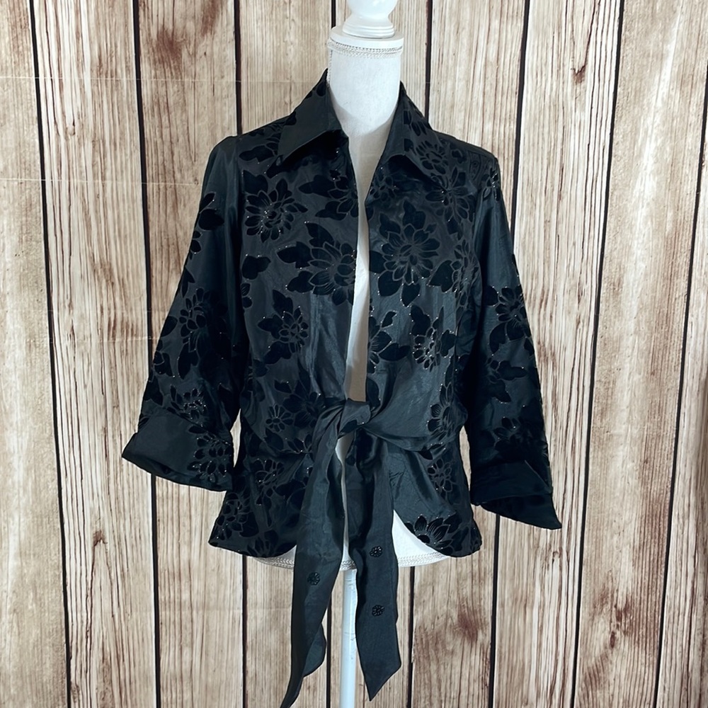 Mishca Black Blouse w/Velvet Floral & Glitter Outline and Front Tie New Cond